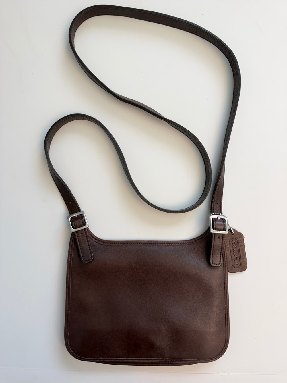 Vintage Y2K Coach Slim Hippie Flap Crossbody (9132)